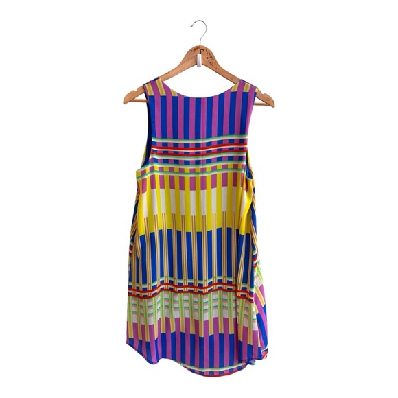 Everly Multicolor Geometric Print Sleeve V Neck Knee Length Womens size L Shift - Picture 2 of 12